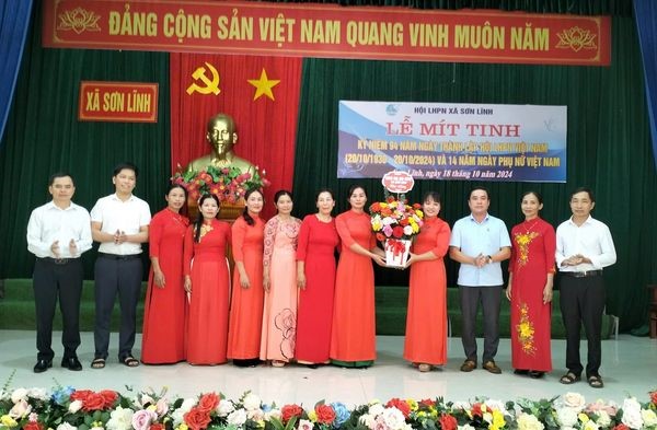 Lễ mít tinh kỷ niệm 94 năm ngày thành lập Hội Liên hiệp Phụ nữ Việt Nam 20/10/1930 - 20/10/2024.